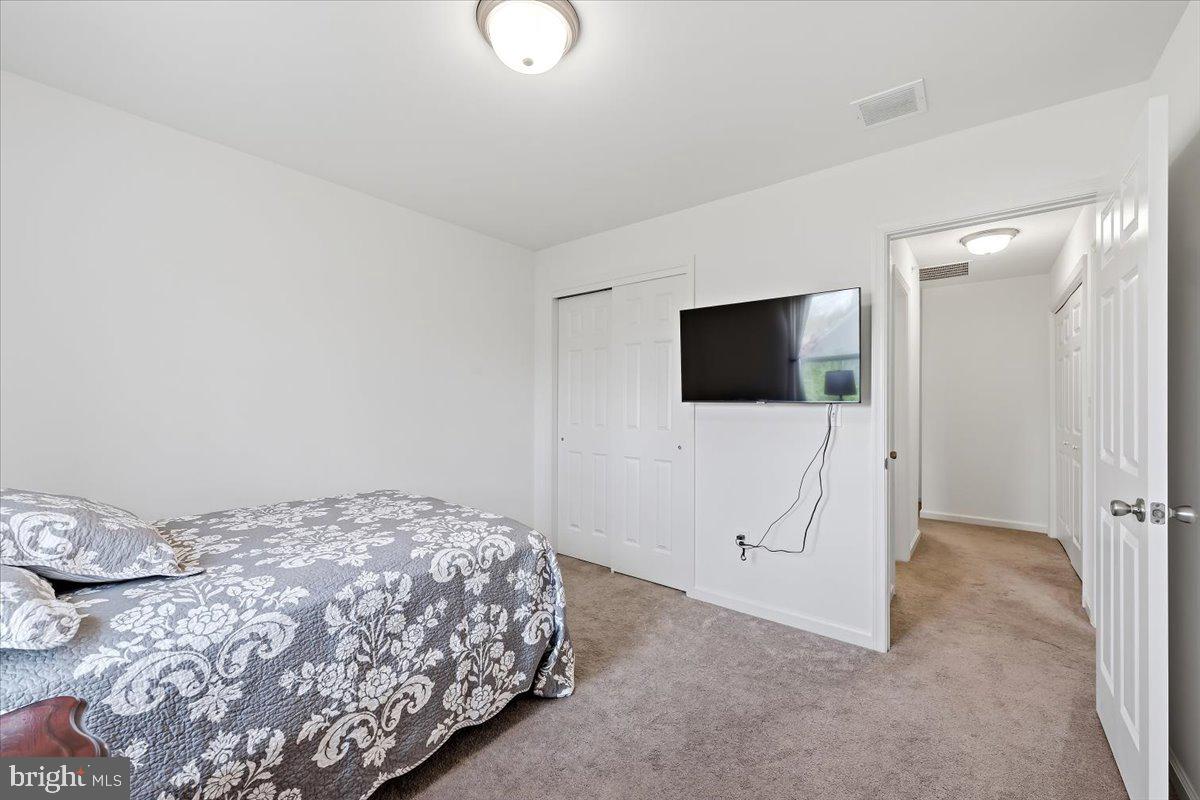 WOLFS RUN - Residential