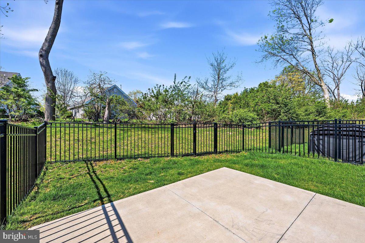 WOLFS RUN - Residential