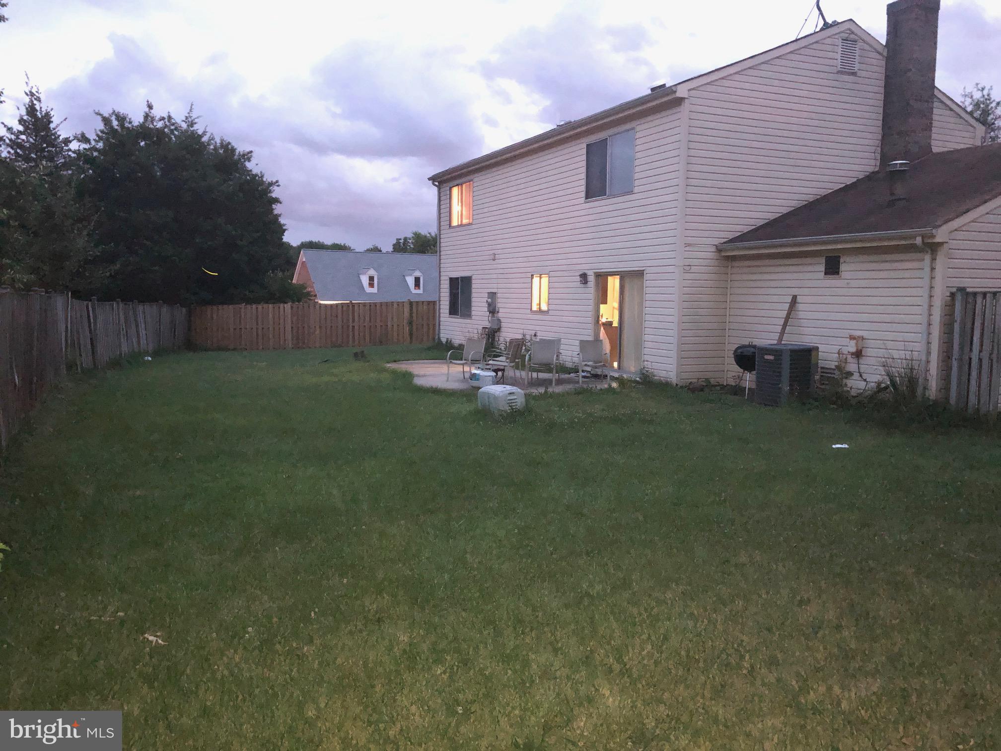 REFLECTION LAKE - Residential Lease