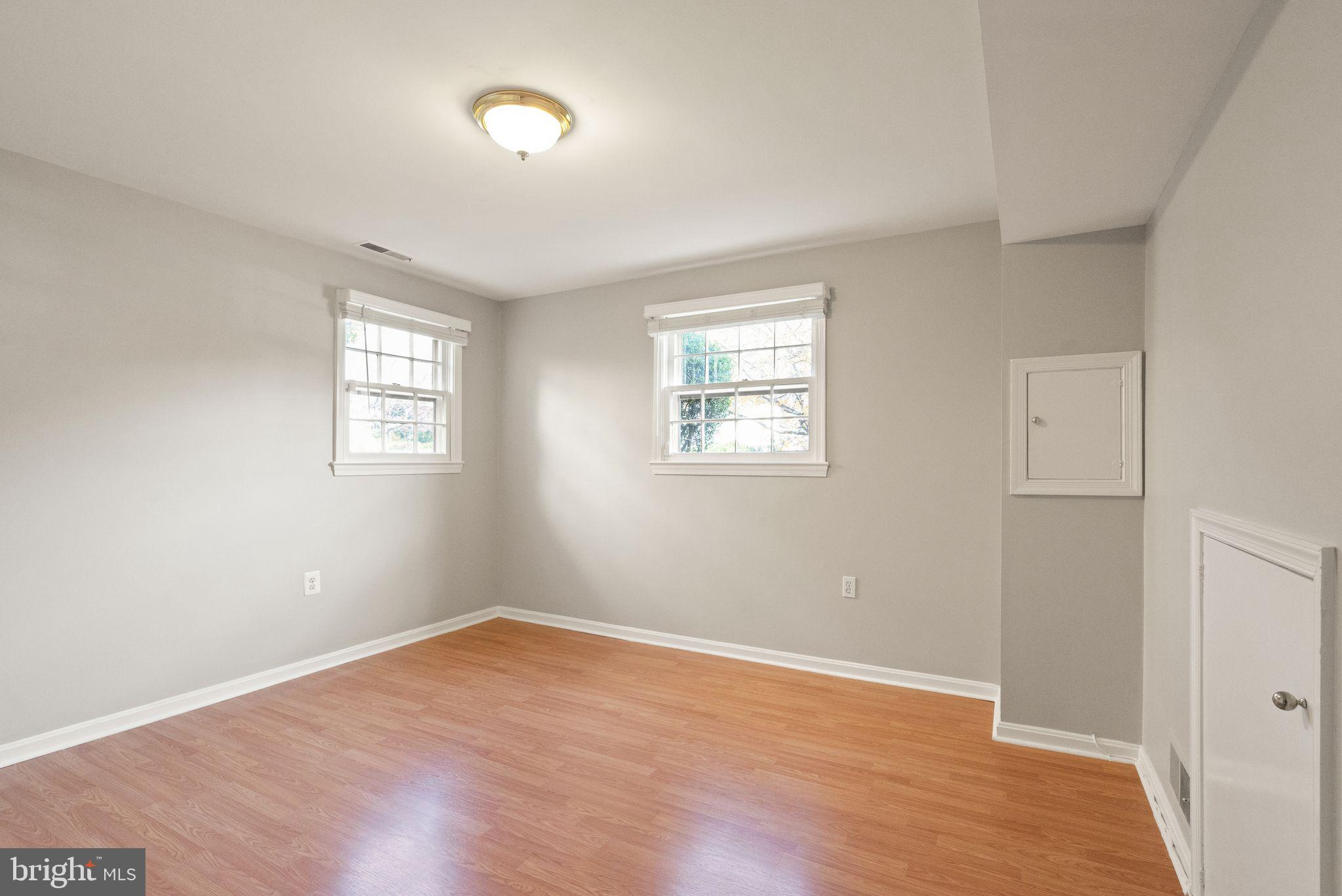 ALTA VISTA - Residential Lease