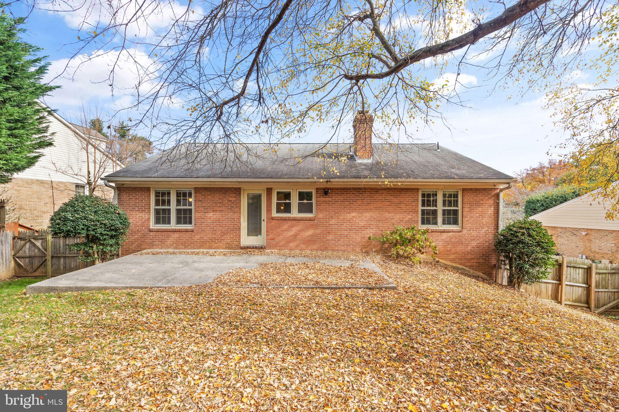 ALTA VISTA - Residential Lease