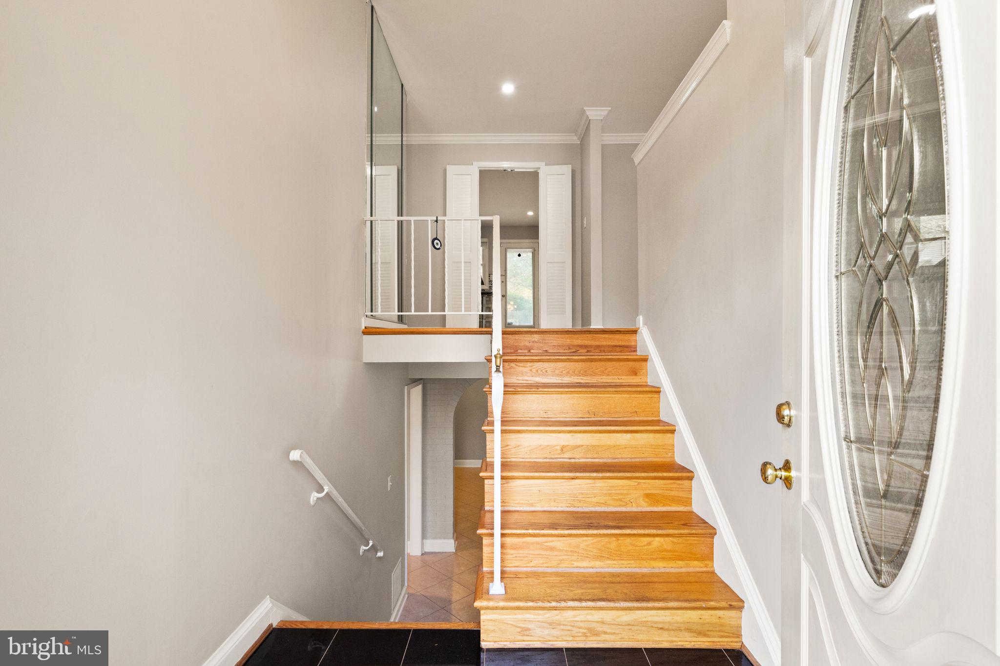 ALTA VISTA - Residential Lease