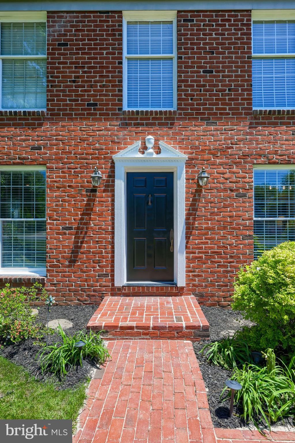 Photo of 1813 Sturbridge Drive, Lancaster, PA 17601 (MLS # PALA2051854)