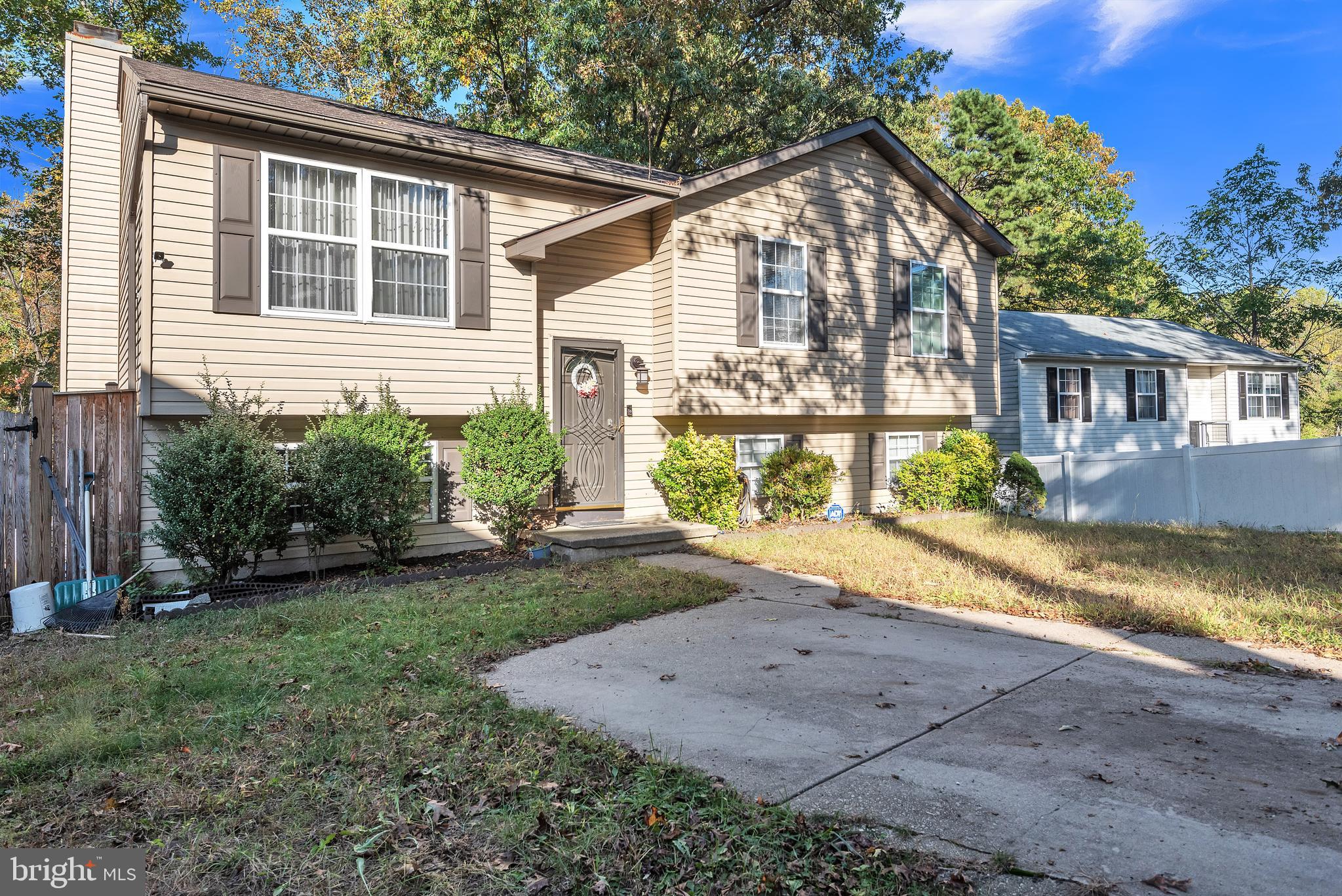 WINDSOR ESTATES - Residential