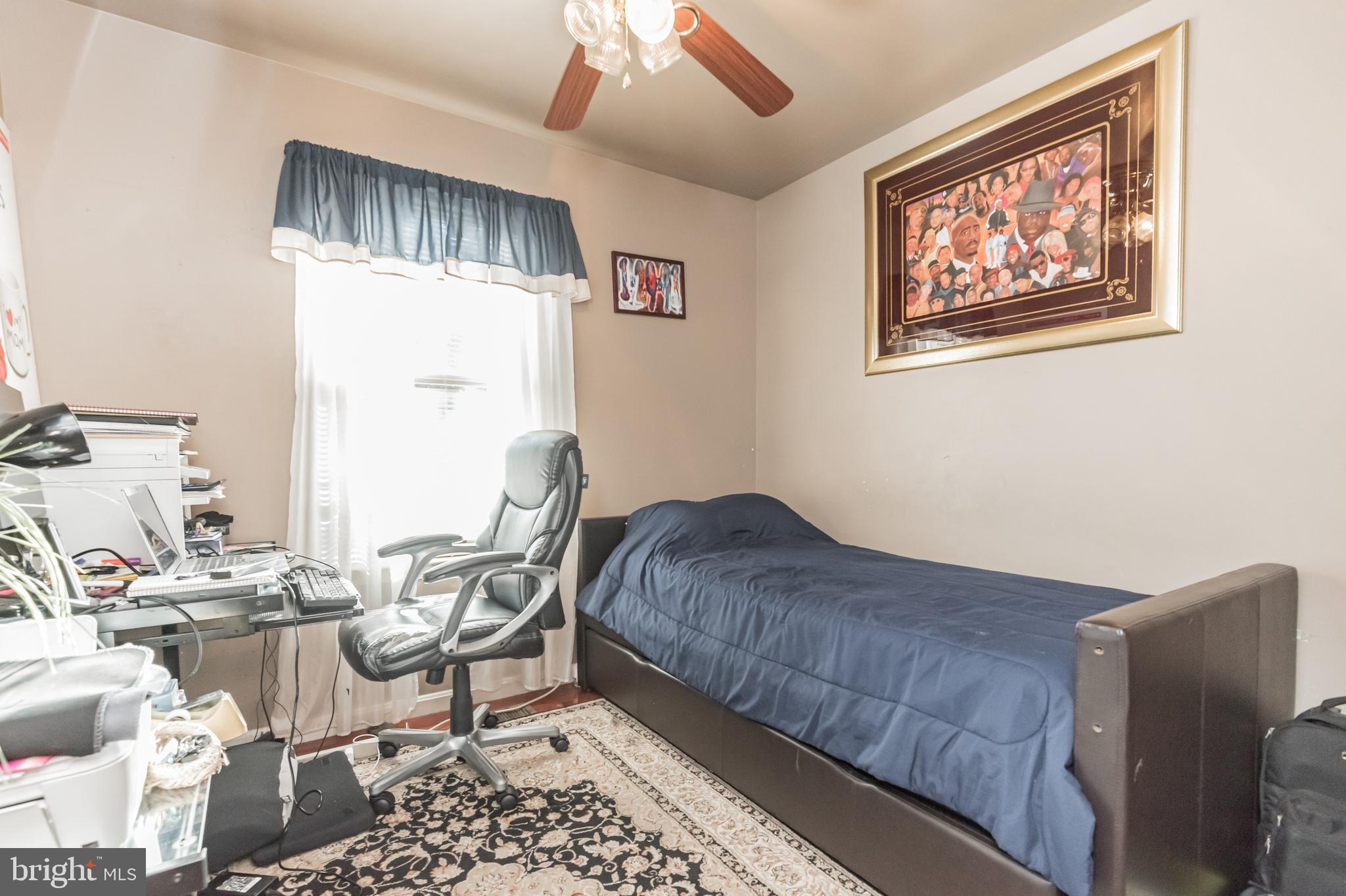 WINDSOR ESTATES - Residential