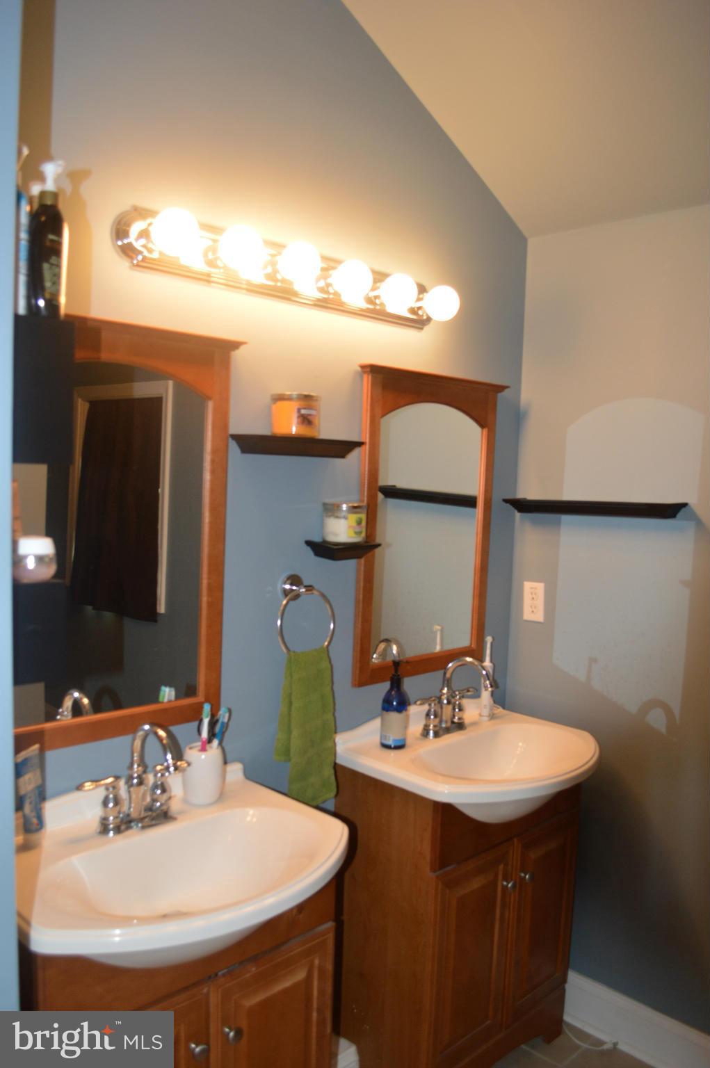 MILLINGTON - Residential Lease