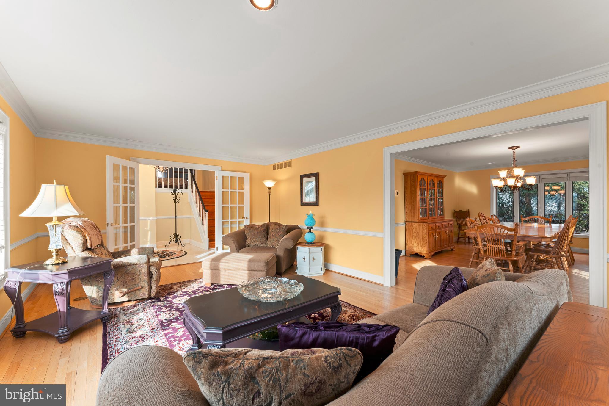 HILLCRESTSHIRE - Residential