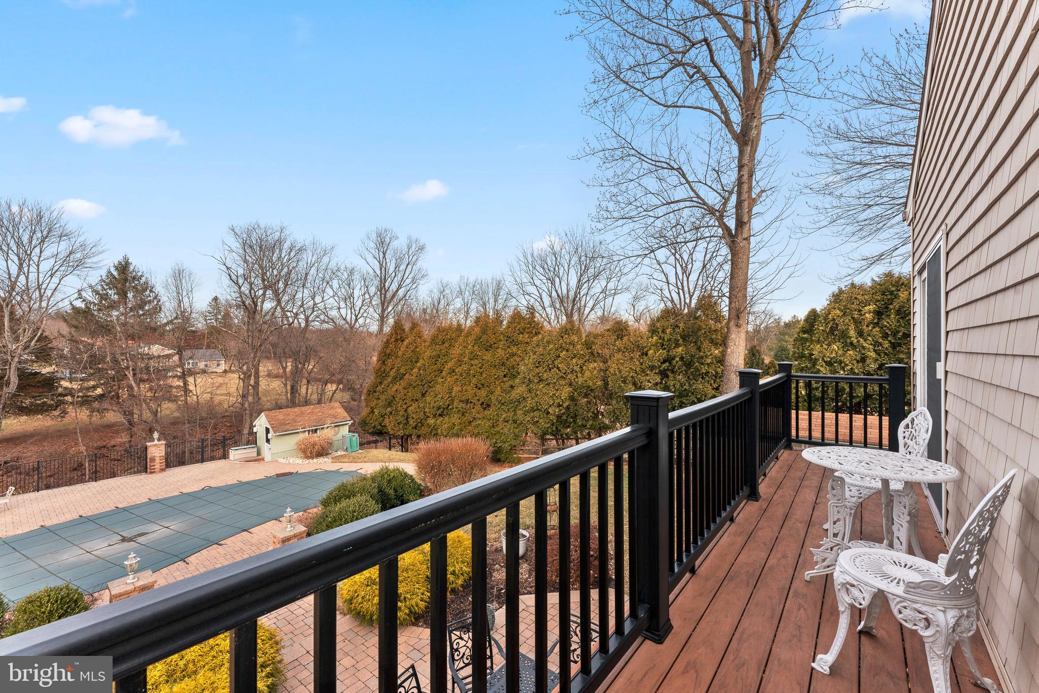 HILLCRESTSHIRE - Residential