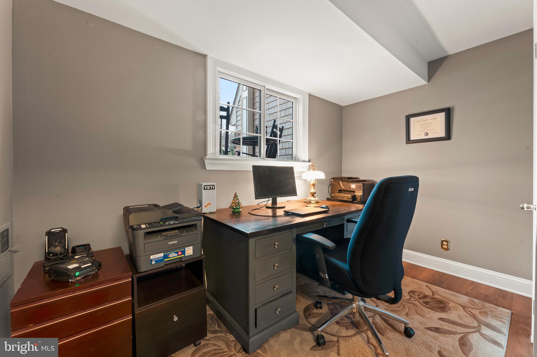 HILLCRESTSHIRE - Residential