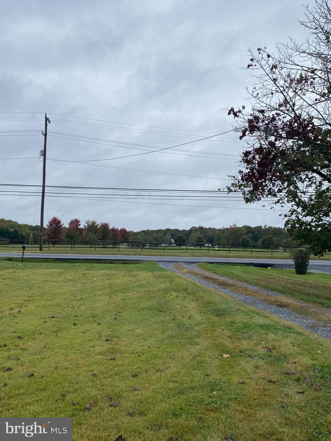 DEERWOOD PARK - Residential Lease