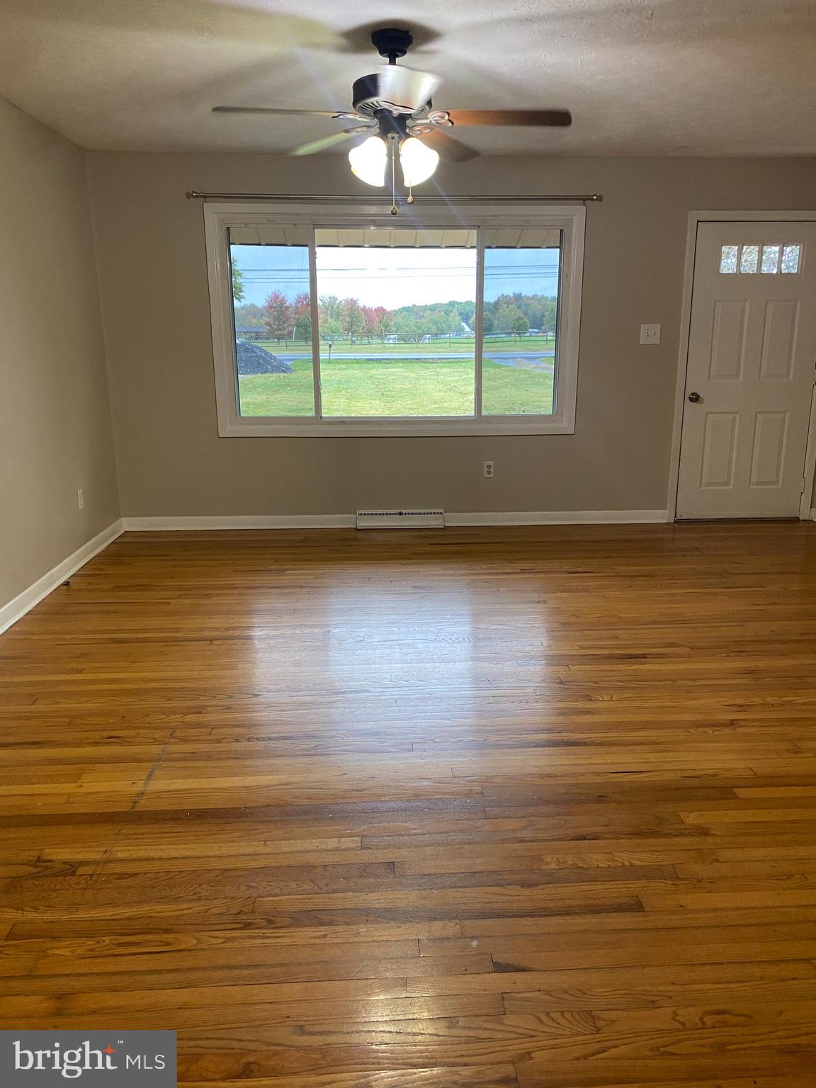 DEERWOOD PARK - Residential Lease