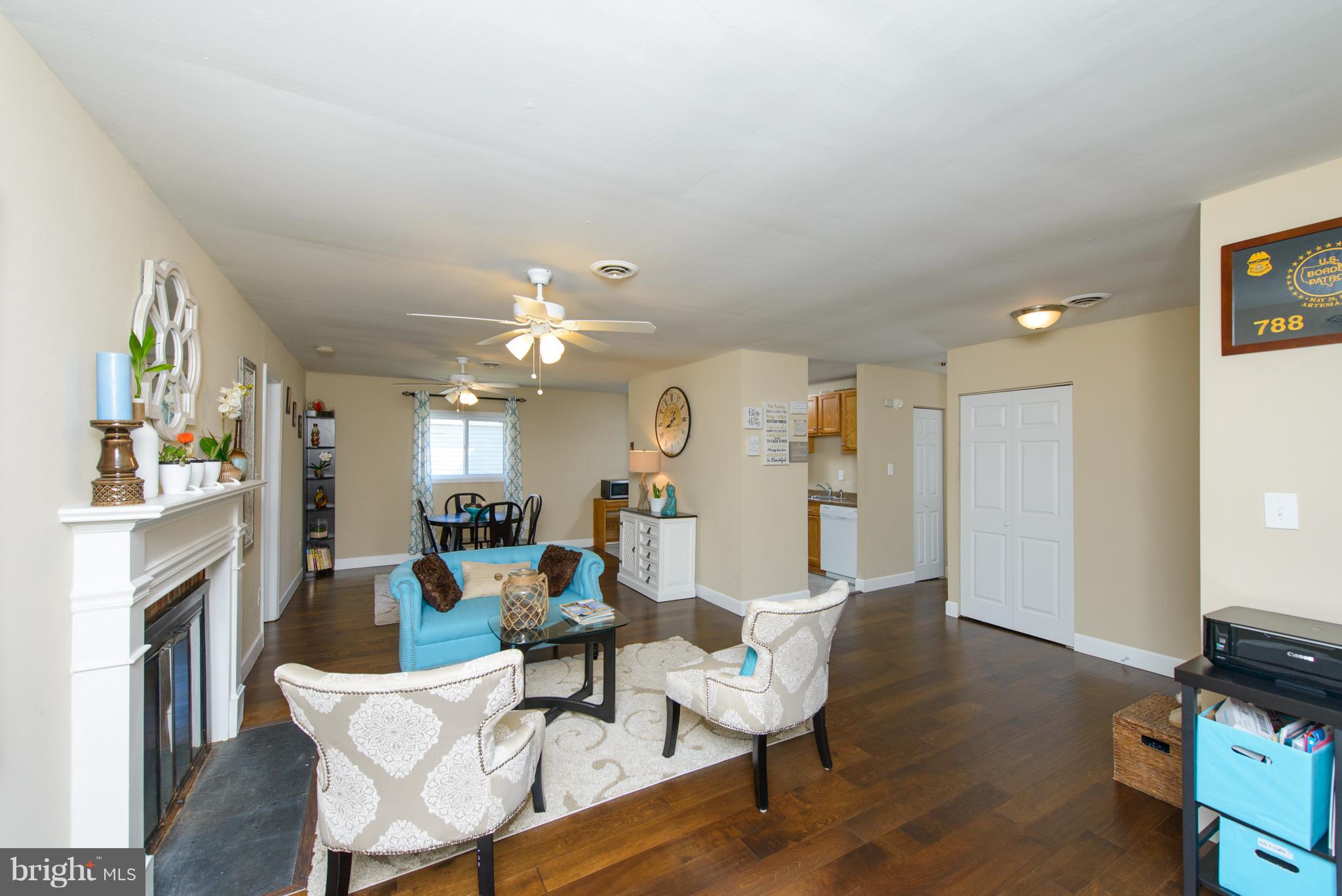 FRANKLIN MANOR BEACH - Residential