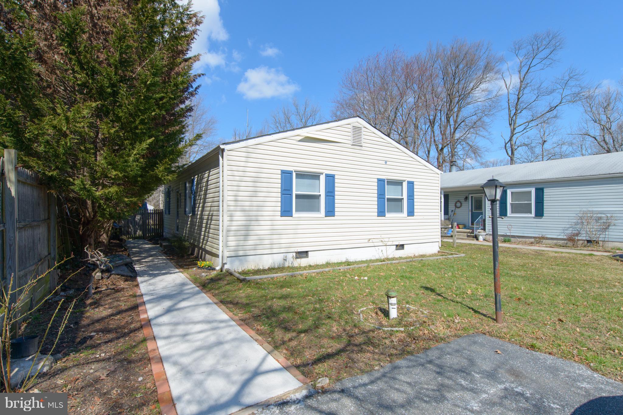 FRANKLIN MANOR BEACH - Residential