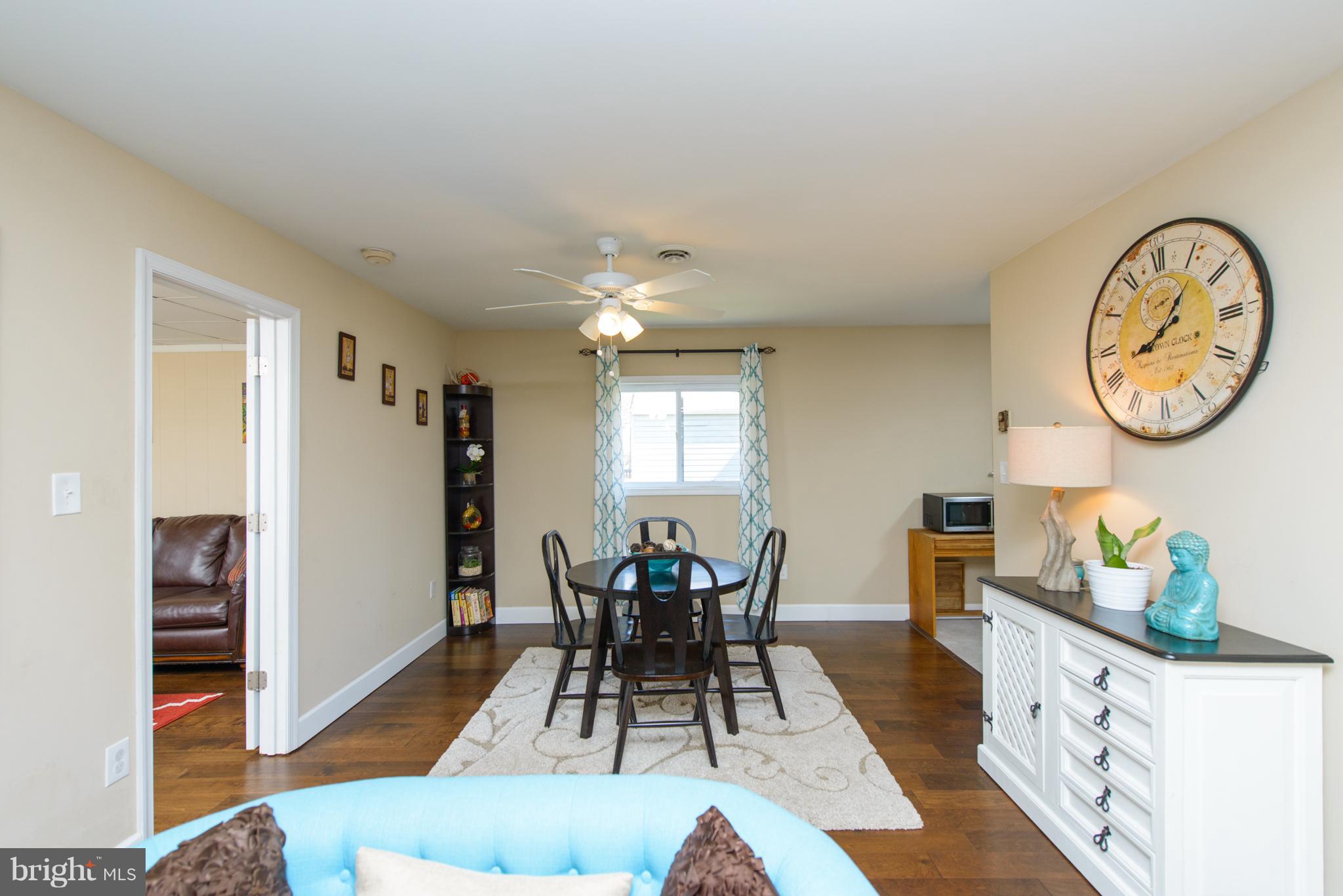 FRANKLIN MANOR BEACH - Residential