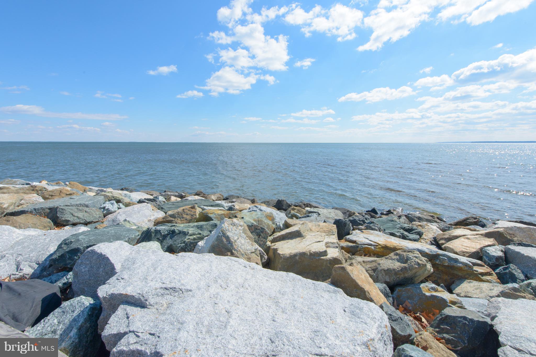 FRANKLIN MANOR BEACH - Residential