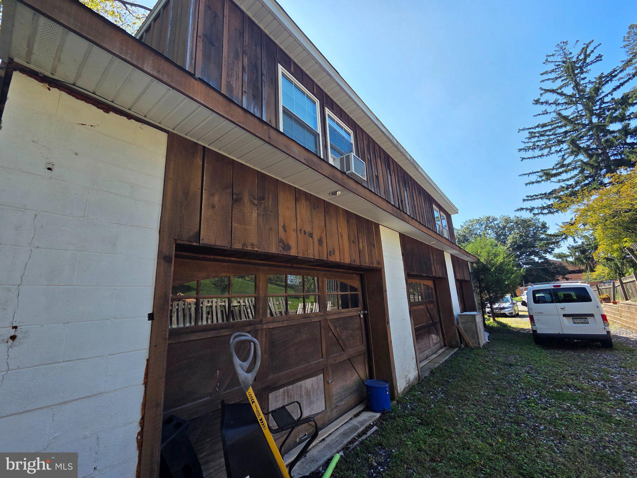 153 E POTHOUSE ROAD E