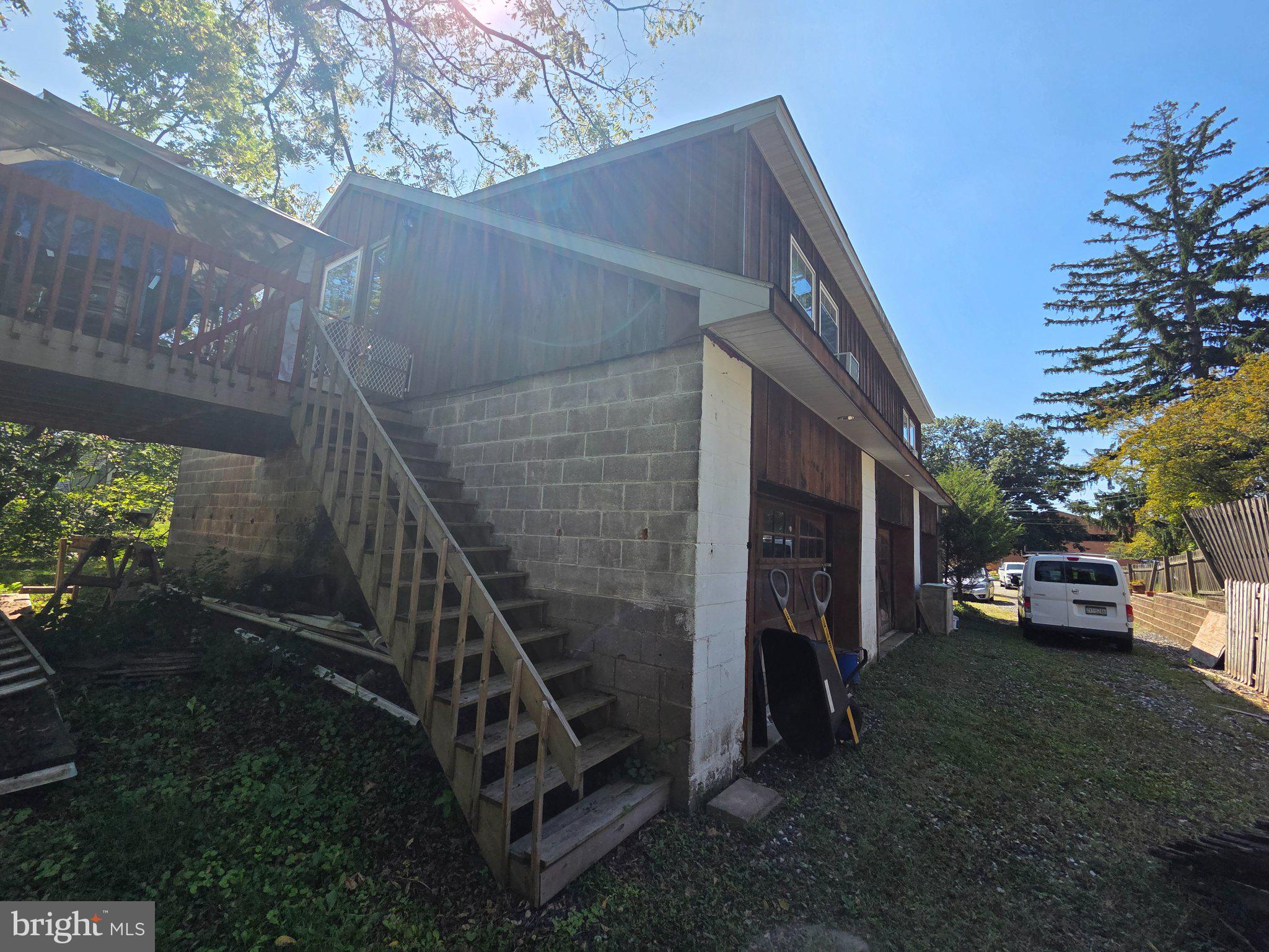 153 E POTHOUSE ROAD E