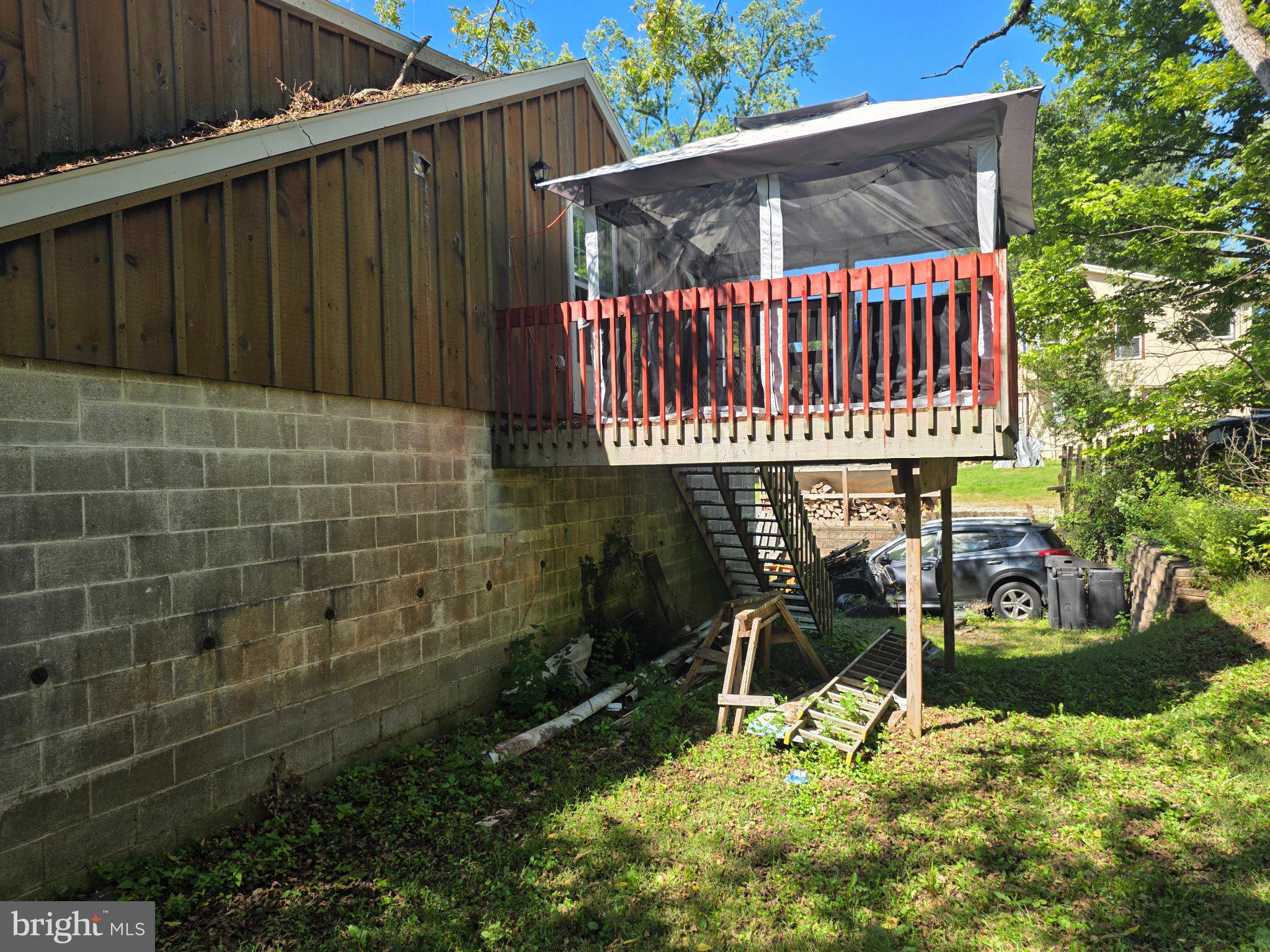 153 E POTHOUSE ROAD E