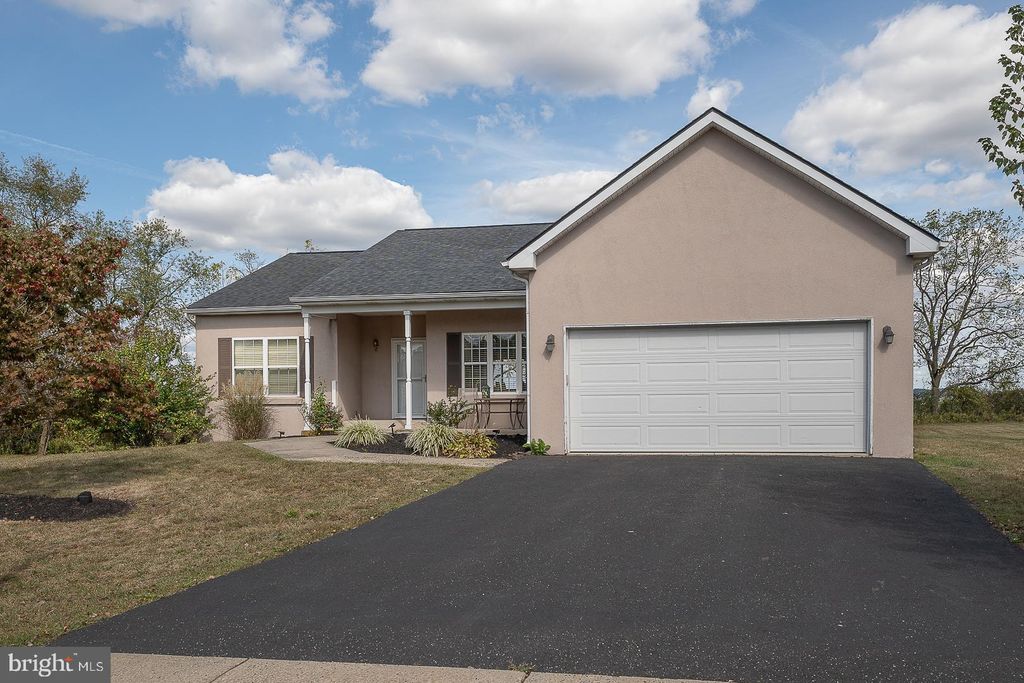 Photo of 305 Summer Hill Drive, GILBERTSVILLE, PA 19525 (MLS # PAMC2156728)