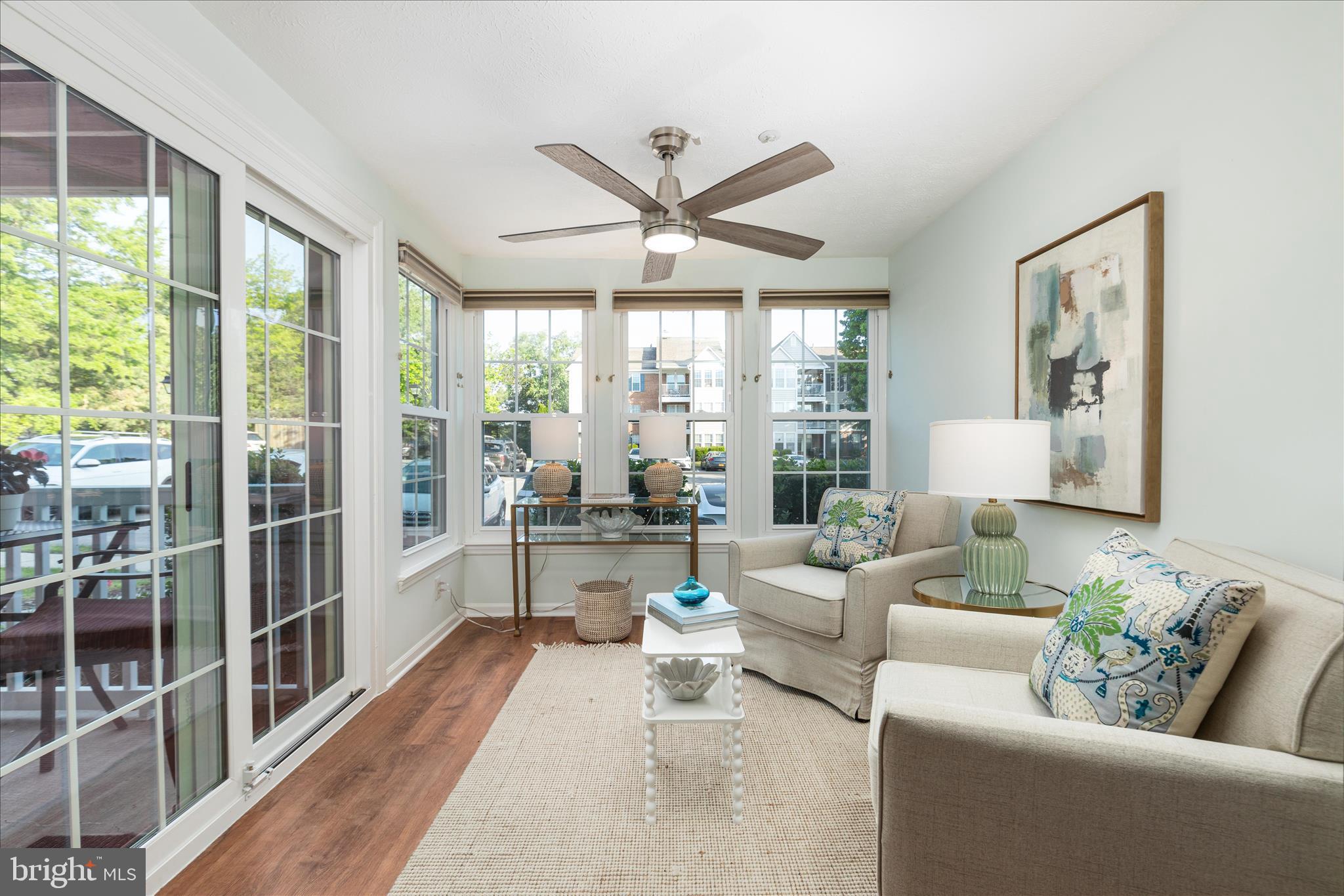 SHERBROOKE CONDO - Residential