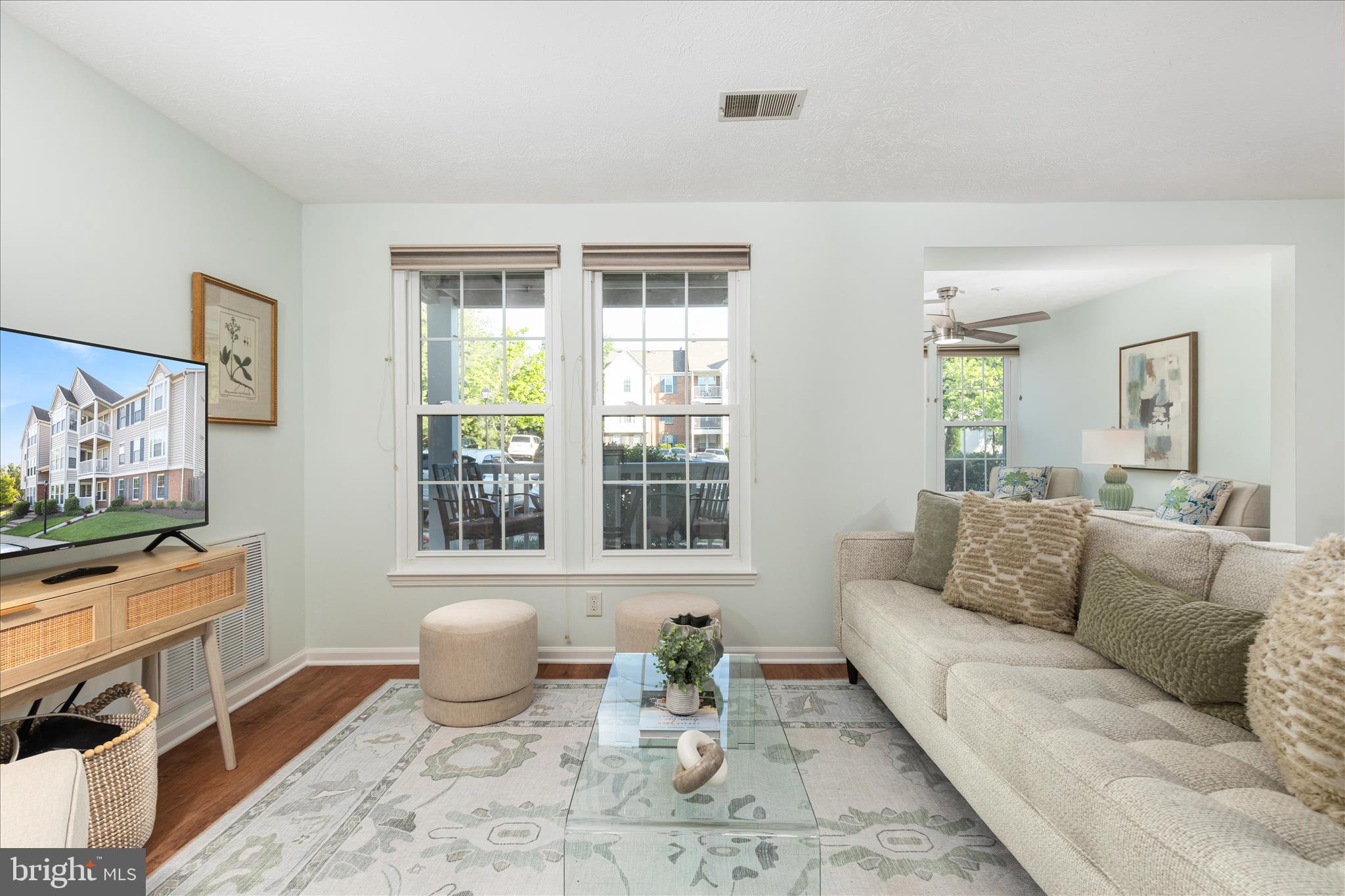 SHERBROOKE CONDO - Residential