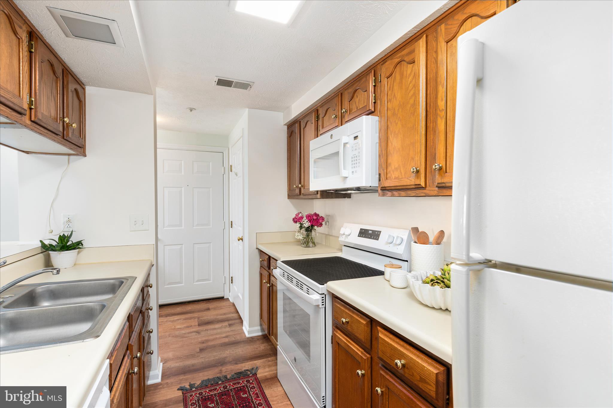 SHERBROOKE CONDO - Residential