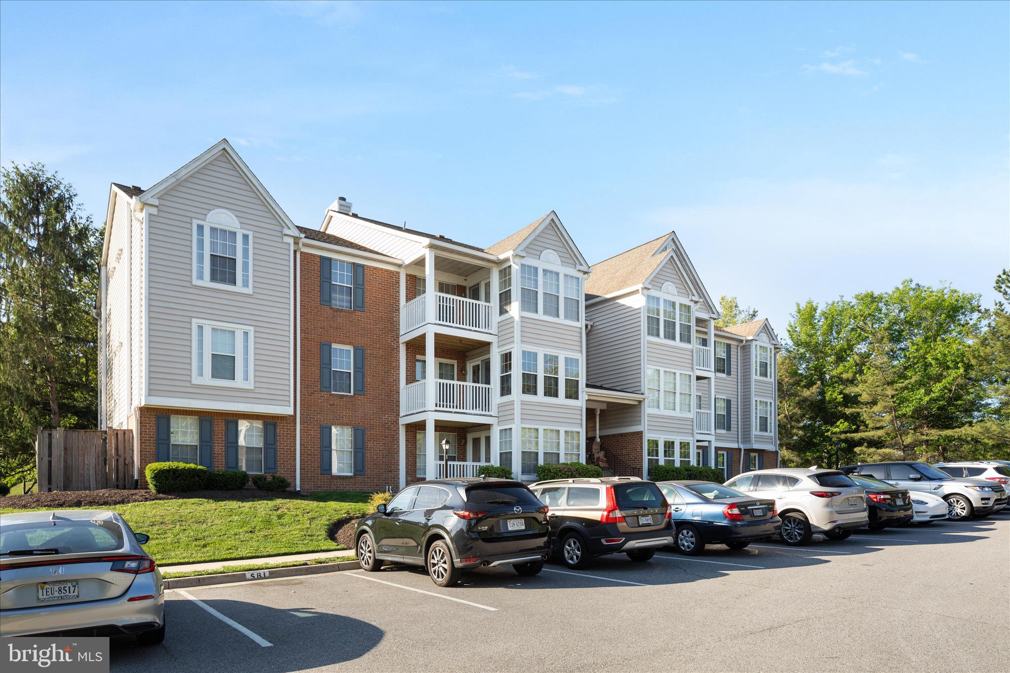 SHERBROOKE CONDO - Residential