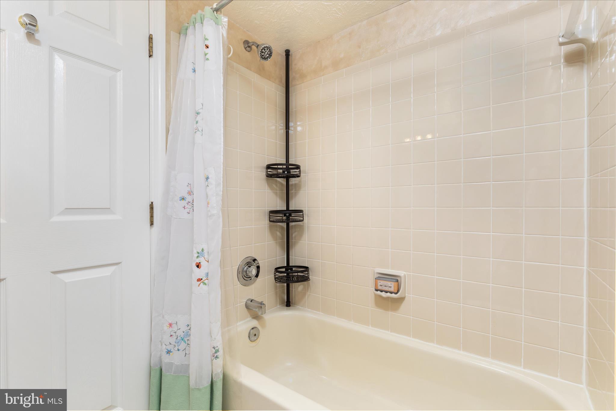 SHERBROOKE CONDO - Residential