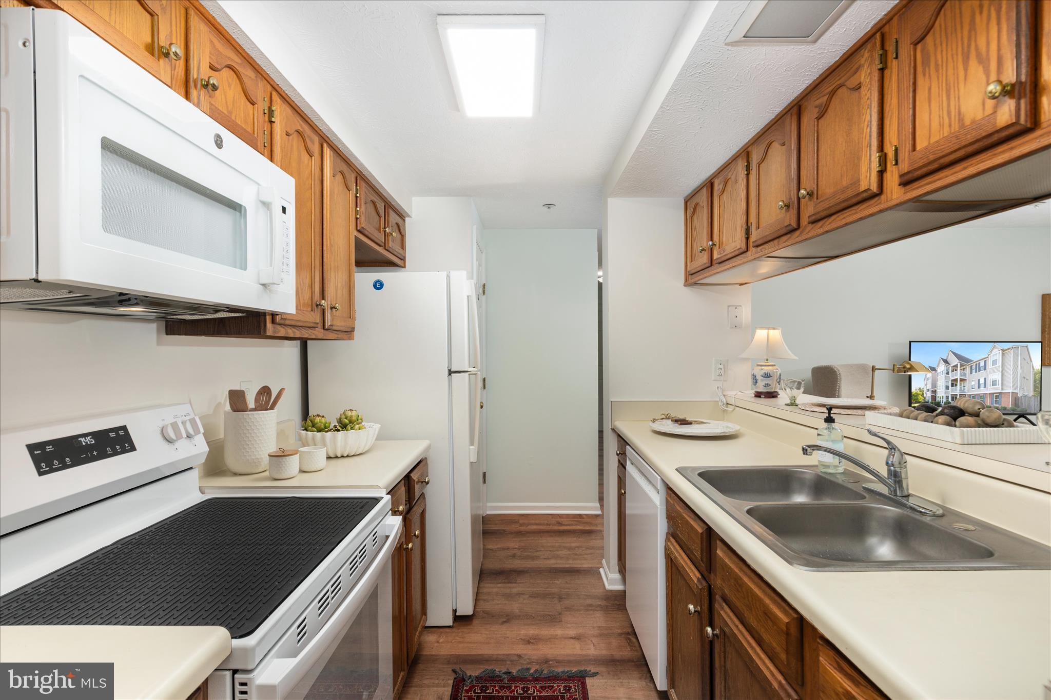 SHERBROOKE CONDO - Residential
