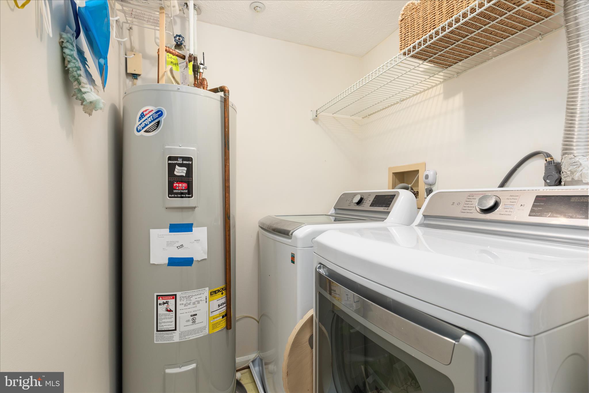 SHERBROOKE CONDO - Residential
