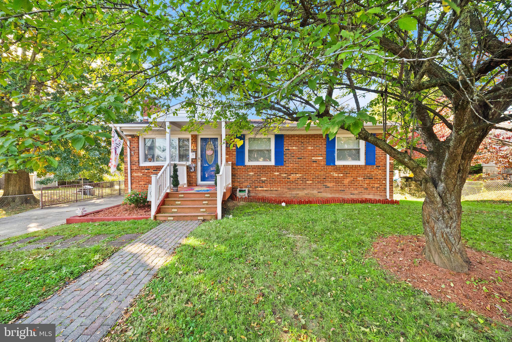 102 RUNYON COURT