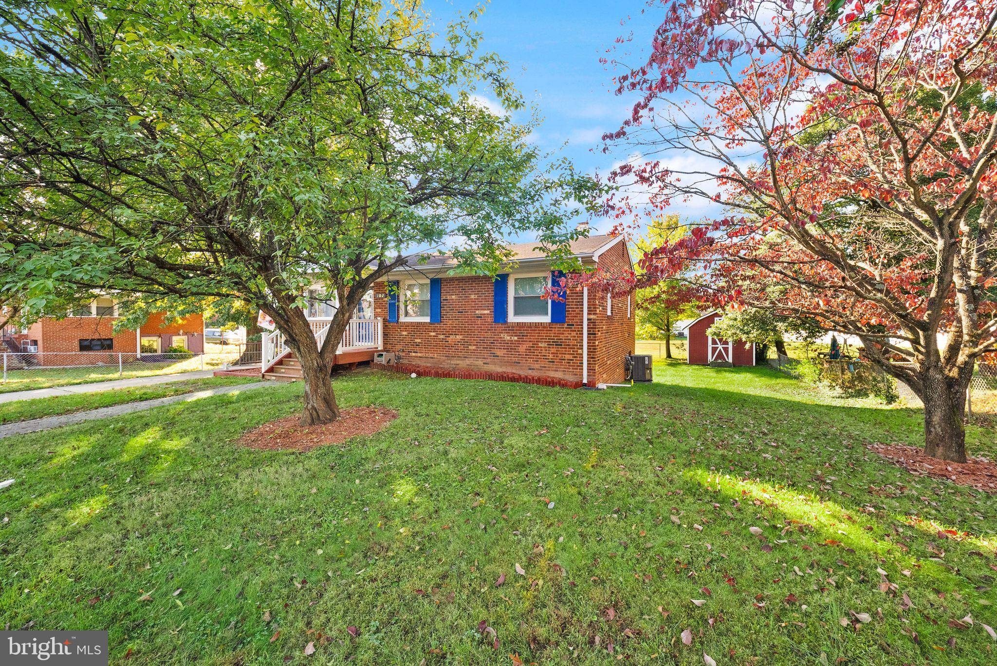 102 RUNYON COURT