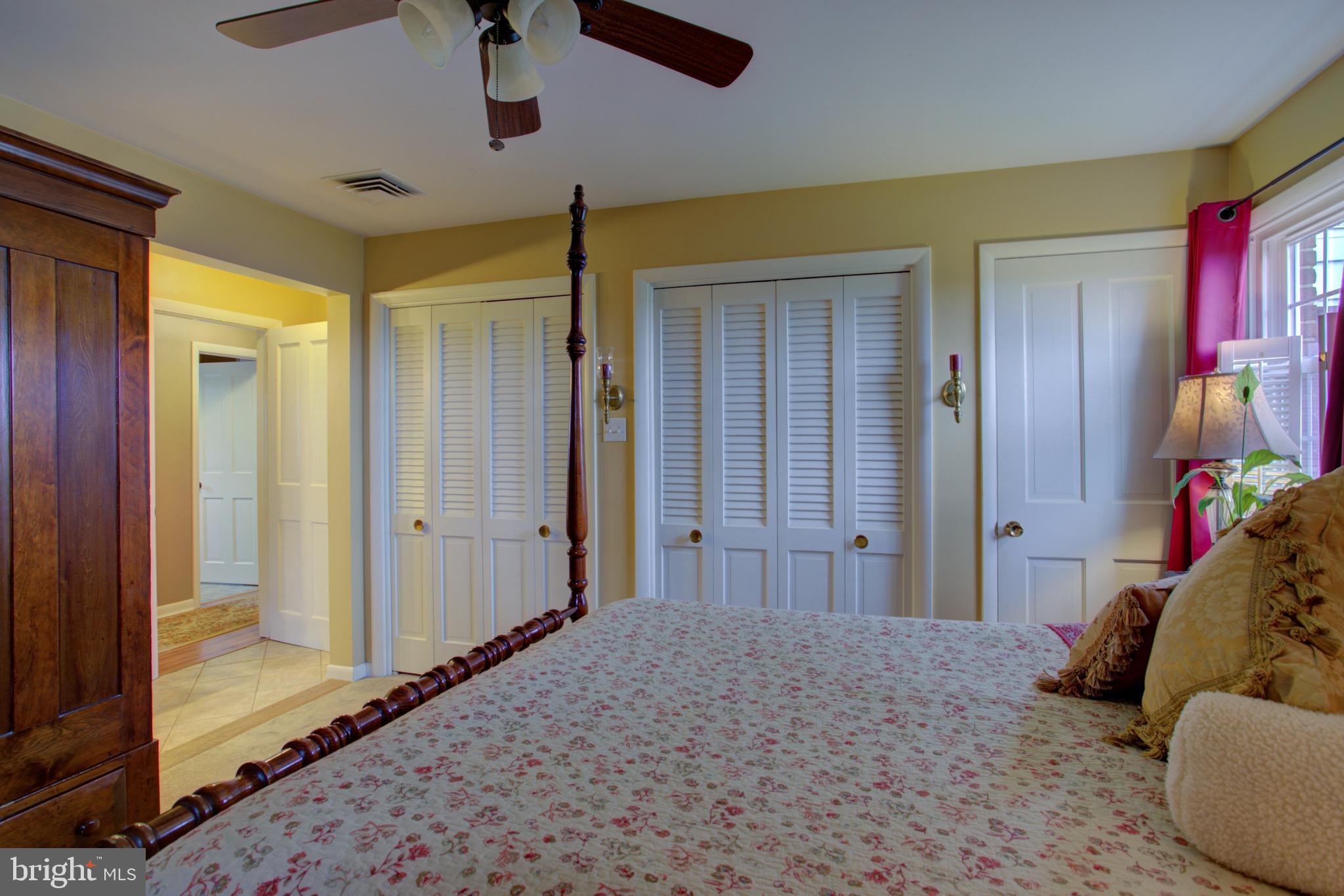 WILLOW STREET - Residential