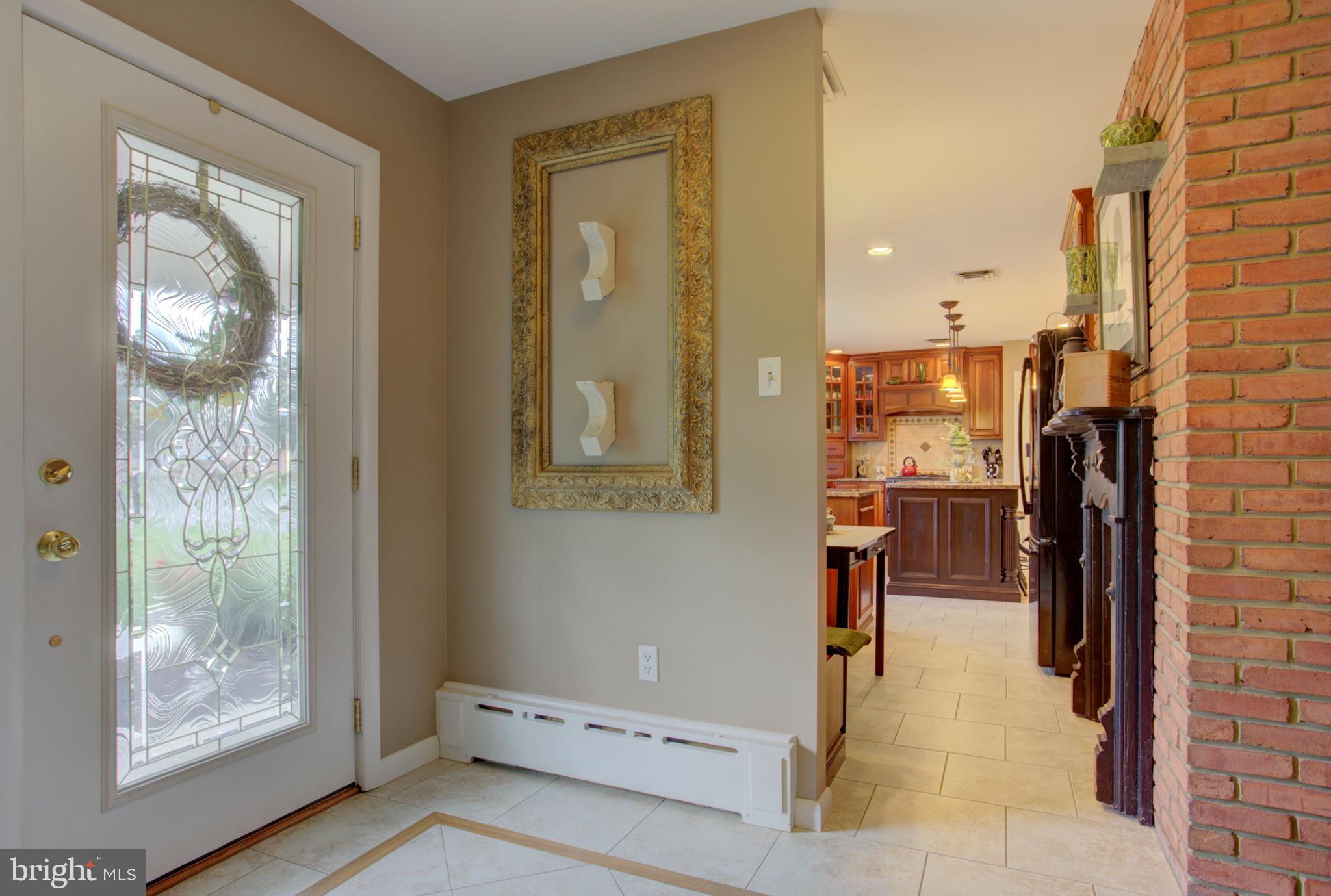 WILLOW STREET - Residential