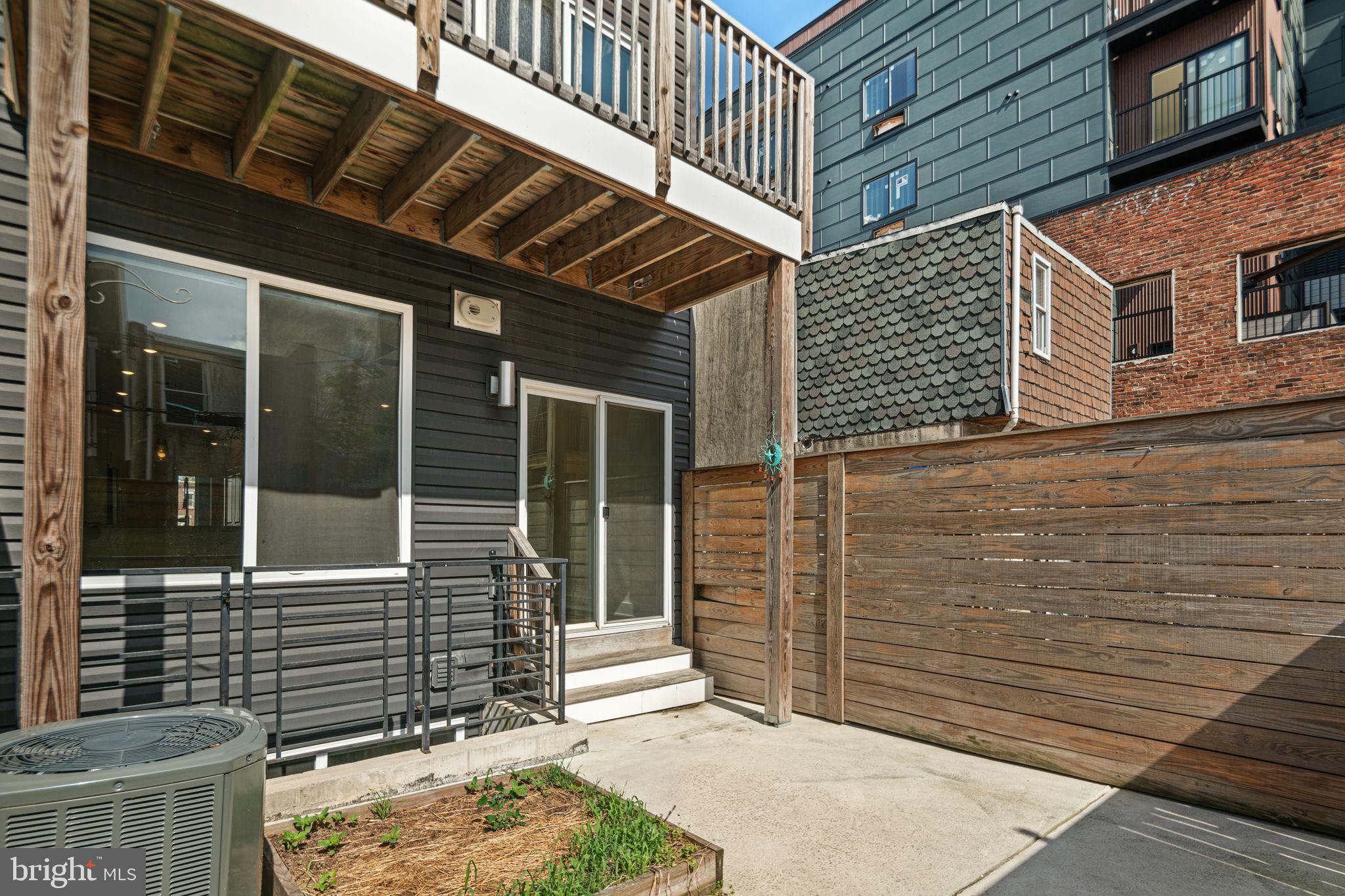 OLDE KENSINGTON - Residential