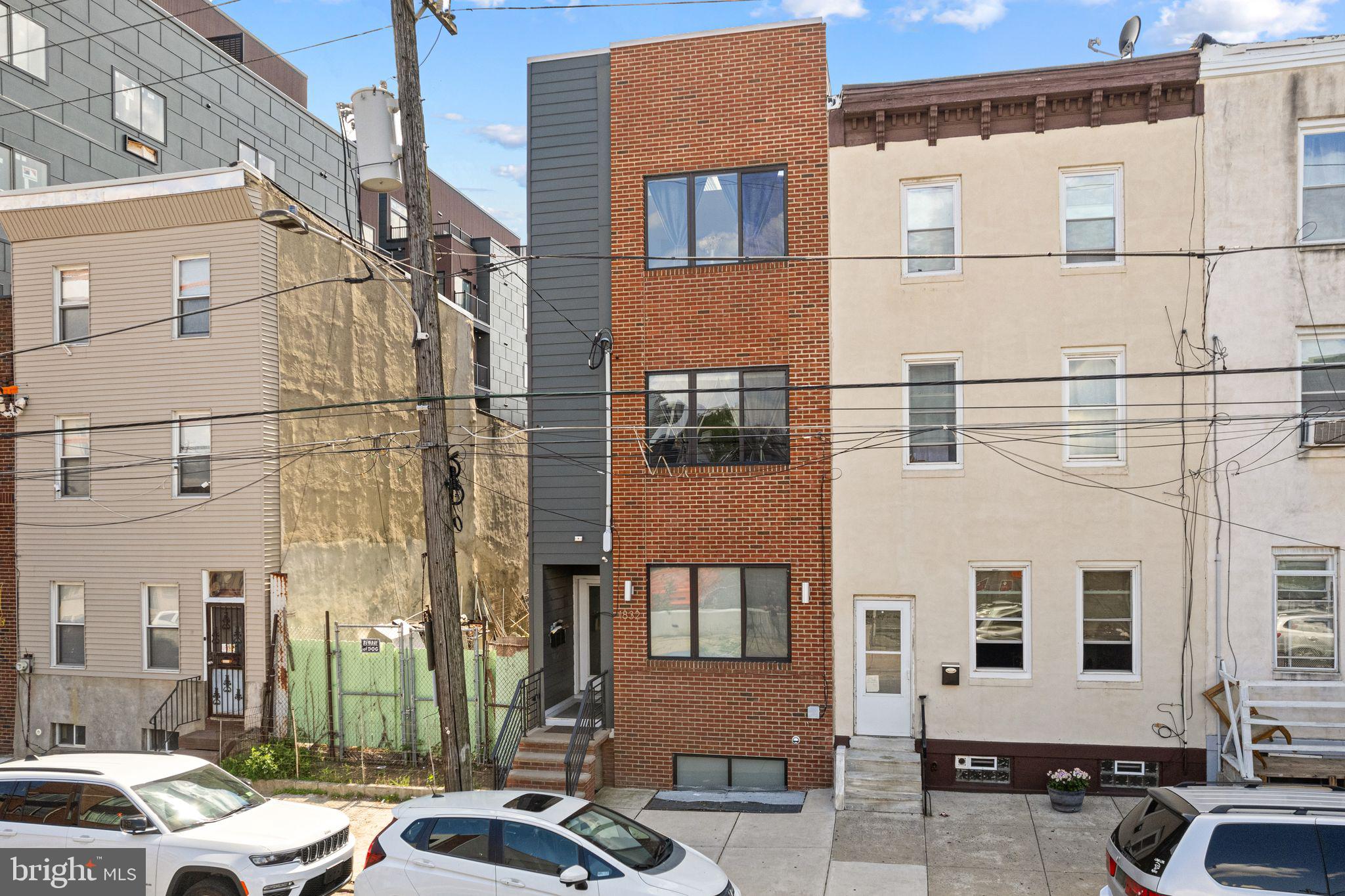 OLDE KENSINGTON - Residential