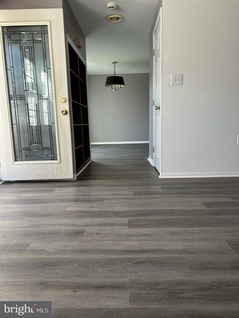 MOUNTAIN VIEW - Residential