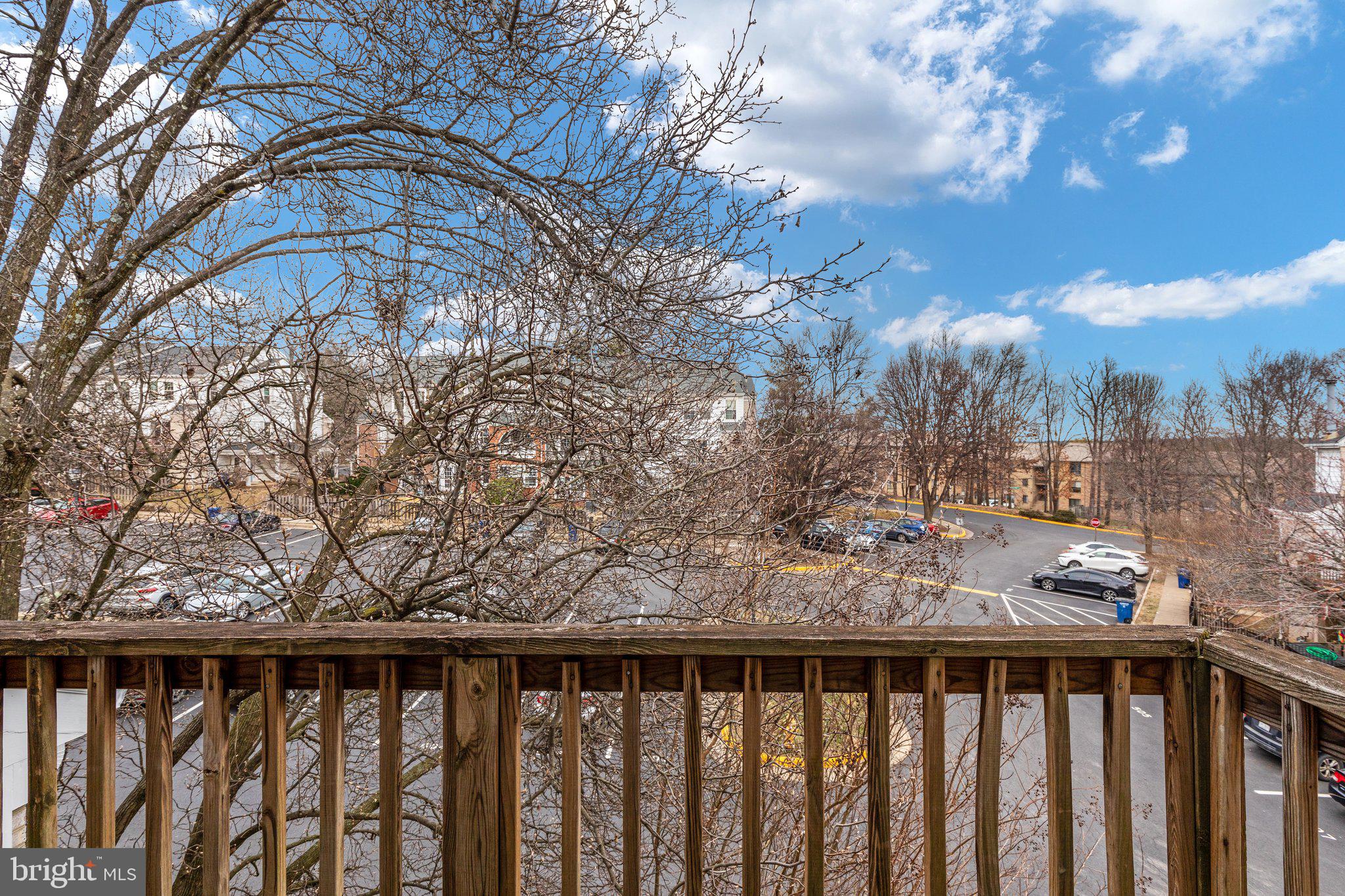 JACKSONS RIDGE CONDOS - Residential Lease