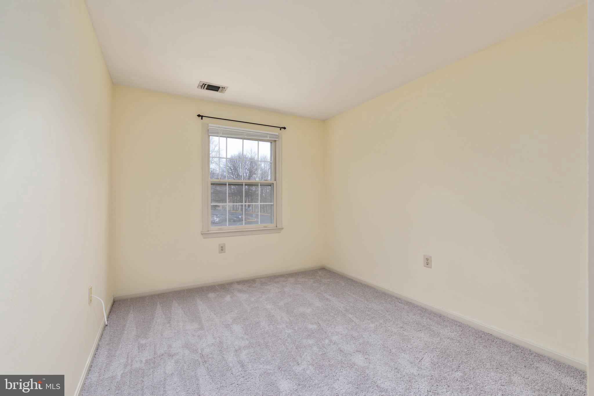 JACKSONS RIDGE CONDOS - Residential Lease