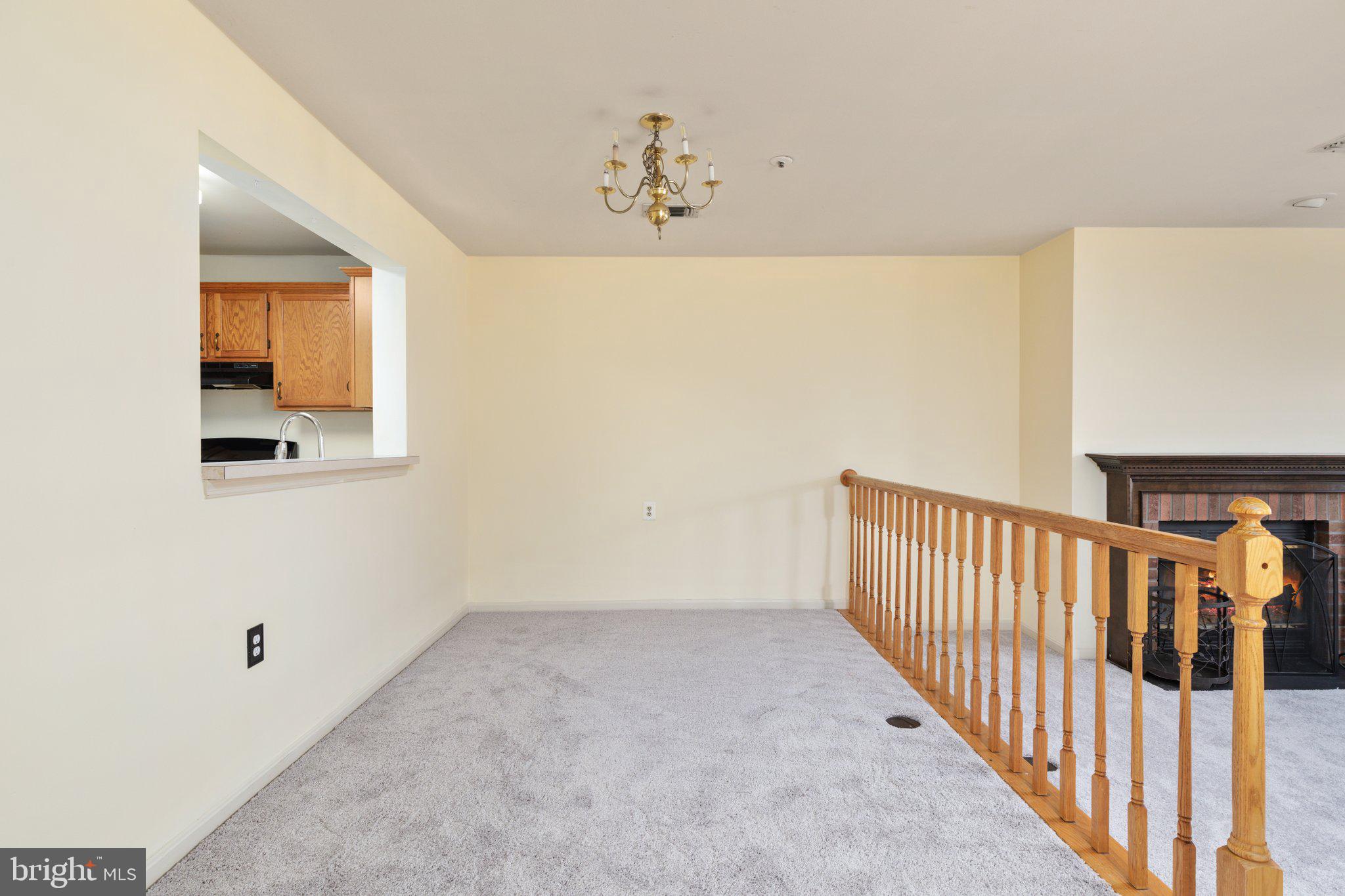 JACKSONS RIDGE CONDOS - Residential Lease