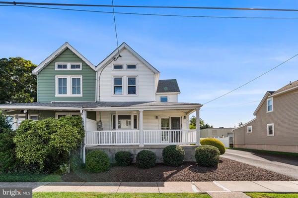 213 SAUDE AVE, ESSINGTON, PA 19029 - Image 8fa01a254aedae97f0c512b455eeb362/189430996
