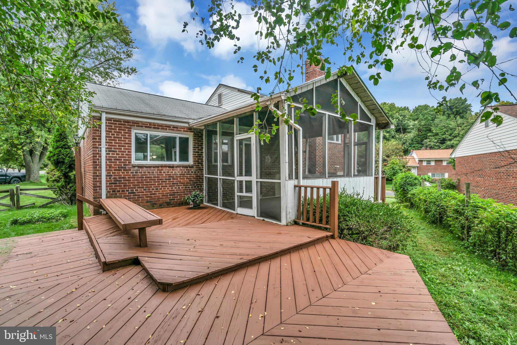 FRANKLIN PARK - Residential