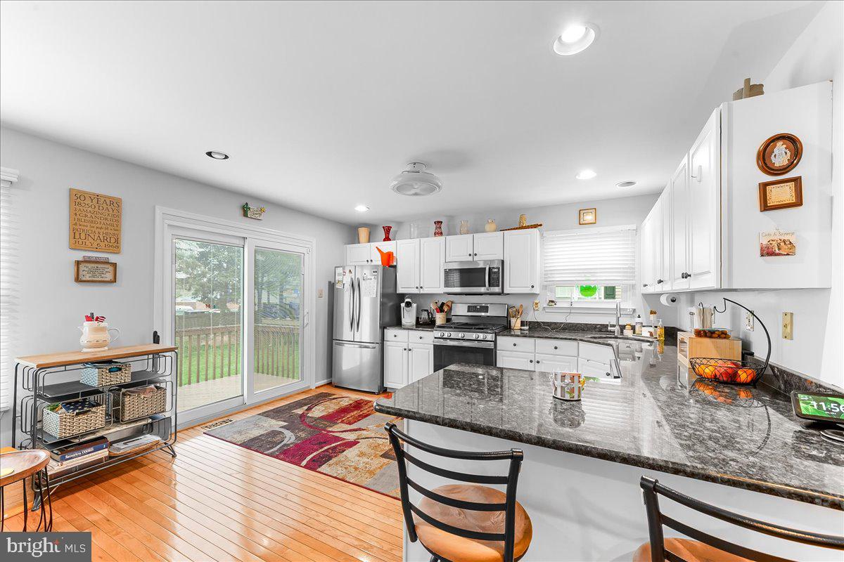 CLUB VIEW MANOR - Residential