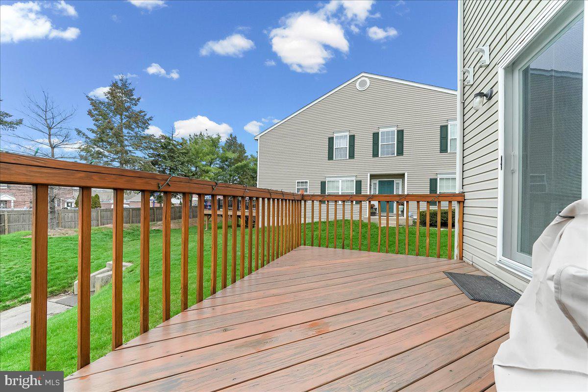 CLUB VIEW MANOR - Residential