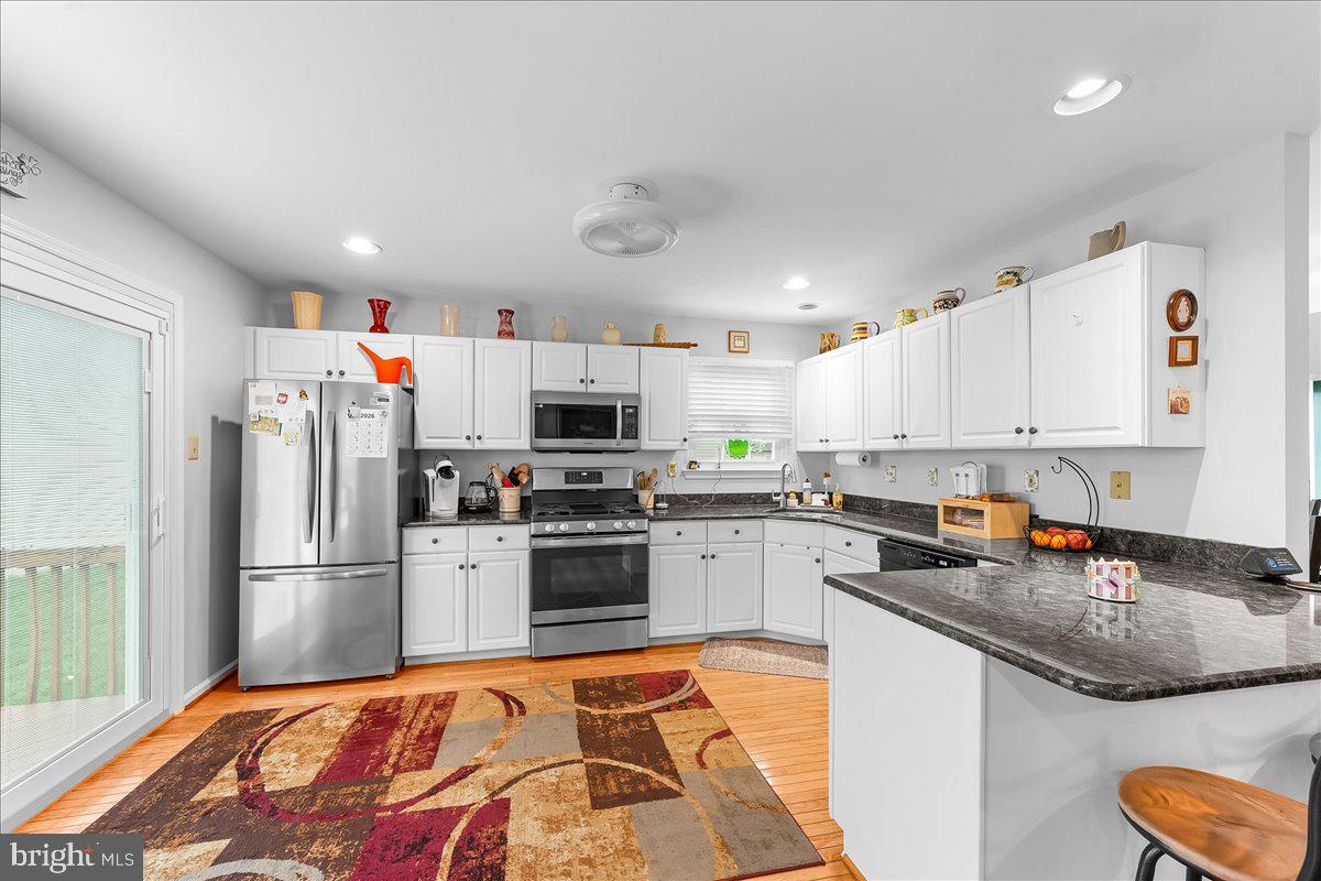 CLUB VIEW MANOR - Residential