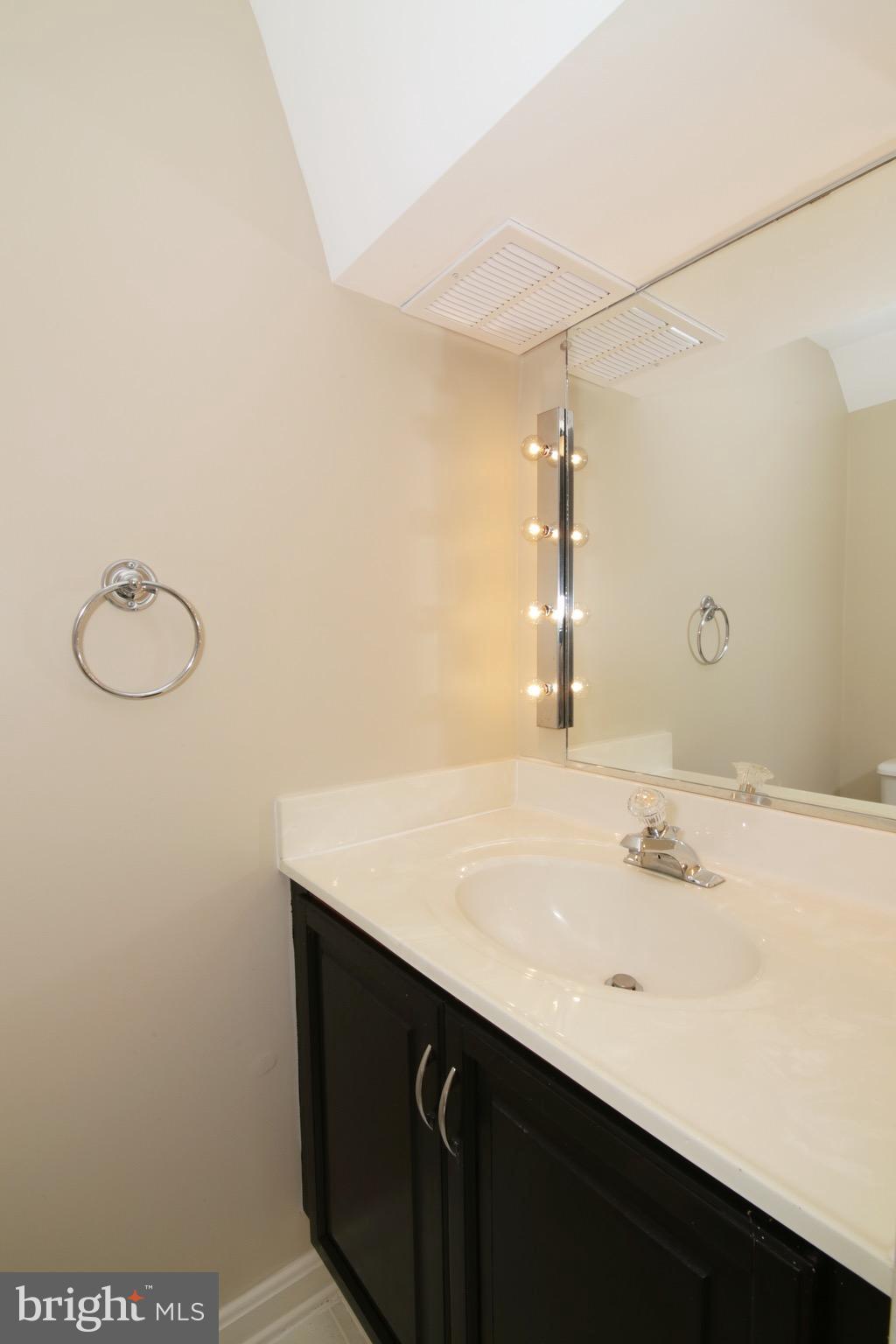 MIDDLEFORD - Residential