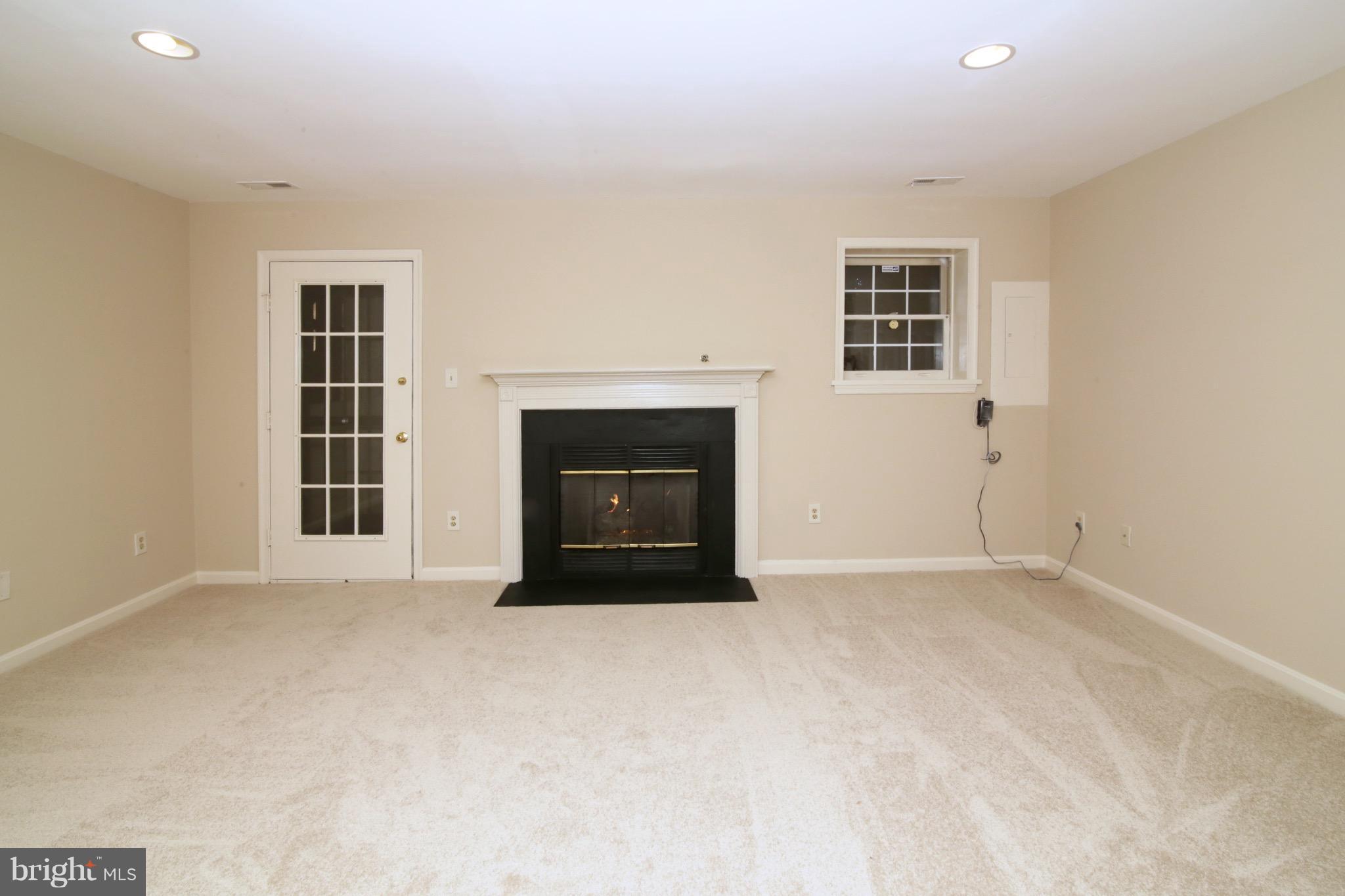 MIDDLEFORD - Residential