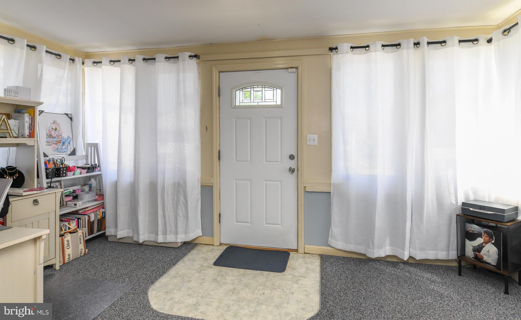 322 W WASHINGTON STREET