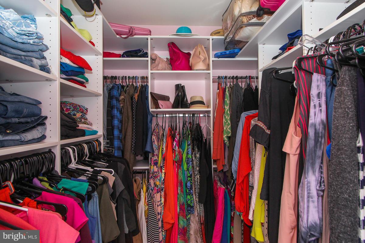 FAIRWOOD - Residential