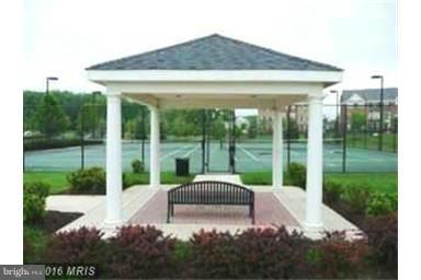 FAIRWOOD - Residential